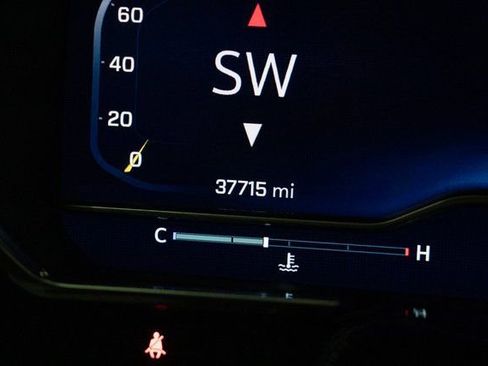 Used 2023 Chevrolet Silverado 1500 LTZ w/ LTZ Premium Package image 29