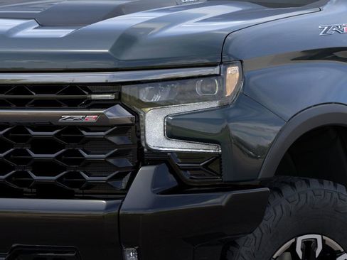 New 2026 Chevrolet Silverado 1500 ZR2 image 10