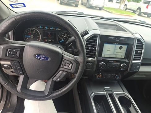 Used 2016 Ford F150 XLT w/ Equipment Group 302A Luxury AWD/4WD image 7