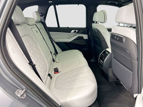 New 2026 BMW X5 M60i AWD/4WD image 21
