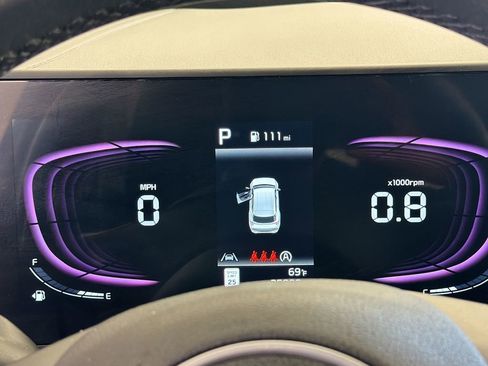 Used 2023 Kia Sportage X-Line image 14