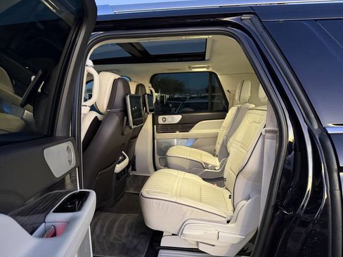 Used 2020 Lincoln Navigator L Black Label image 21