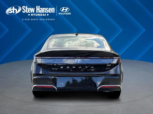 New 2026 Hyundai Sonata Limited image 7