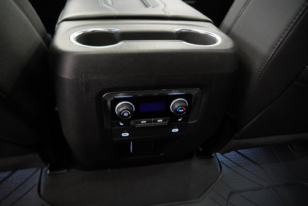 Used 2024 Chevrolet Tahoe LT w/ LT Signature Plus Package AWD/4WD image 26