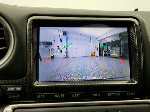 Used 2010 Nissan GT-R Premium image 20