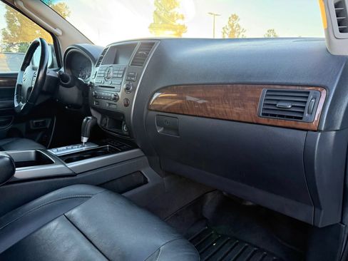 Used 2011 Nissan Armada Platinum w/ 2nd Row Captain Seat Pkg RWD image 19