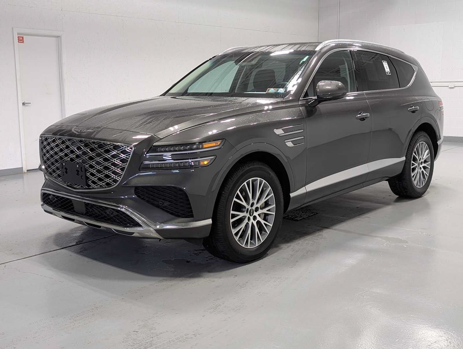 Used 2025 Genesis GV80 2.5T Standard AWD/4WD image 1