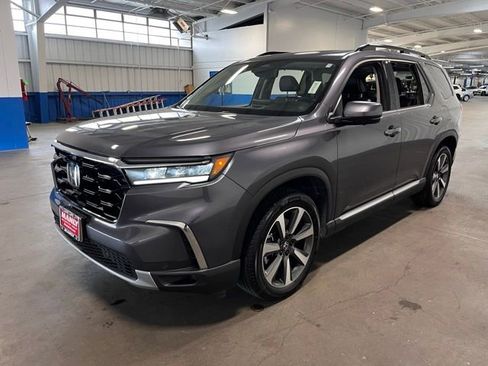 Used 2024 Honda Pilot Elite image 7