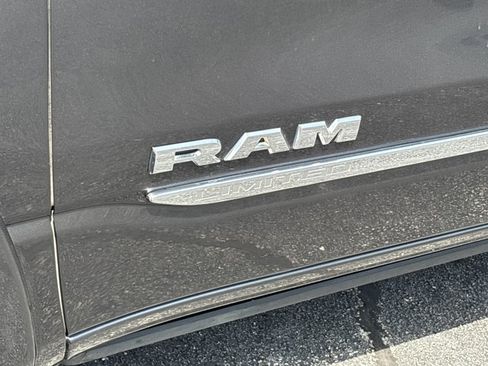 Used 2021 RAM 1500 Limited AWD/4WD image 14