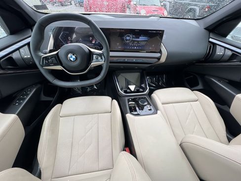 Used 2025 BMW X3 xDrive30 w/ Convenience Package AWD/4WD image 24
