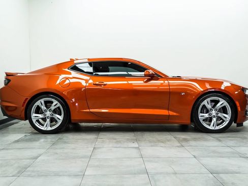 Used 2022 Chevrolet Camaro SS RWD image 10
