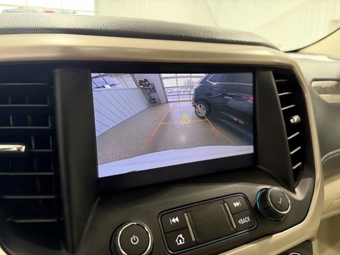 Used 2023 GMC Acadia Denali AWD/4WD image 36