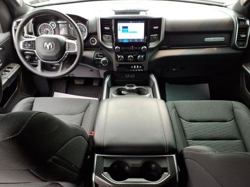 Used 2025 RAM 1500 Big Horn AWD/4WD image 8