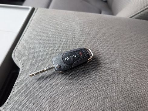 Used 2018 Ford F150 XLT w/ Trailer Tow Package image 24