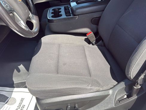 Used 2018 Chevrolet Silverado 1500 LT w/ All Star Edition image 17