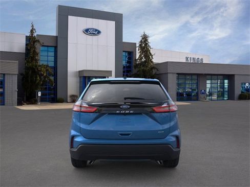 New 2024 Ford Edge SE image 5