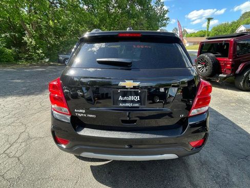 Used 2019 Chevrolet Trax LT w/ LT Convenience Package AWD/4WD image 7