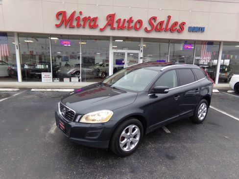Used 2013 Volvo XC60 3.2 FWD image 1