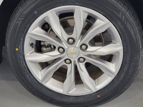 Used 2022 Chevrolet Malibu LT image 11