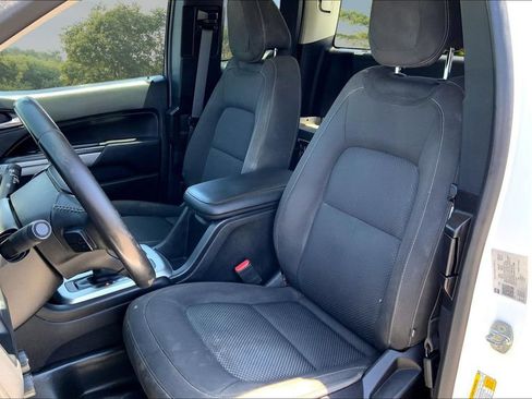 Used 2022 Chevrolet Colorado LT w/ Fleet Safety Package AWD/4WD image 17