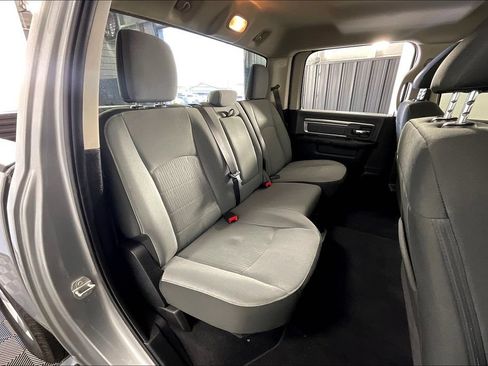 Used 2022 RAM 1500 Classic SLT w/ Electronics Group AWD/4WD image 36