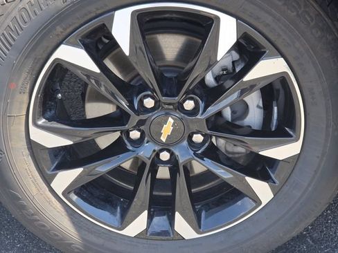 Used 2023 Chevrolet TrailBlazer LT w/ Convenience Package FWD image 8
