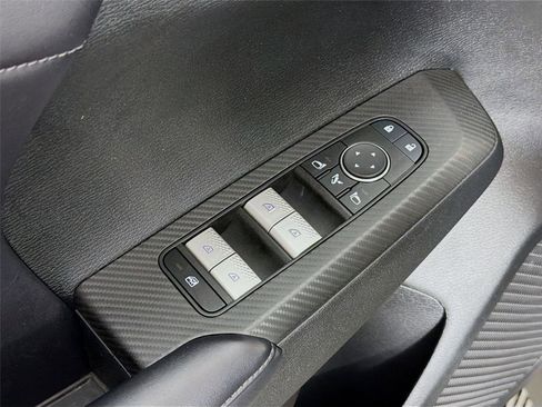 Used 2024 Mitsubishi Outlander SE AWD/4WD image 20