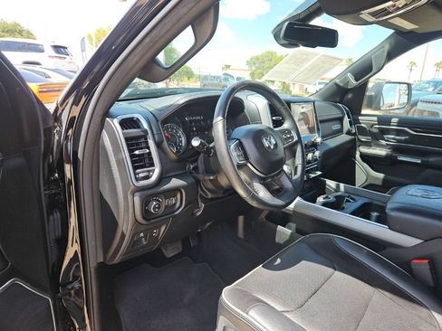 Used 2020 RAM 1500 Laramie AWD/4WD image 14