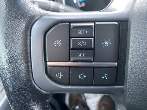 Certified 2022 Ford F150 XLT w/ Equipment Group 302A High image 15