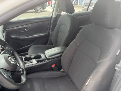 Used 2024 Nissan Sentra S FWD image 9