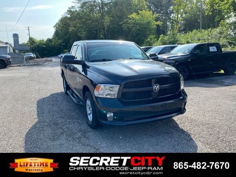 Used 2016 RAM 1500 Express RWD image 3