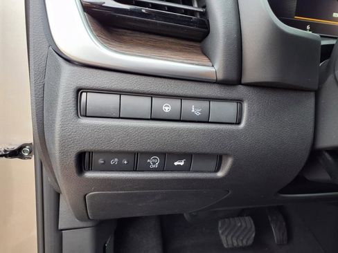 New 2025 Nissan Rogue Platinum w/ Platinum Premium Package image 19