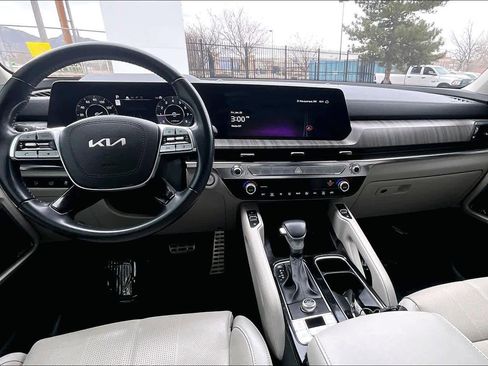 Used 2023 Kia Telluride SX image 16