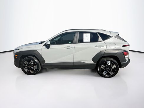 Used 2025 Hyundai Kona SEL AWD/4WD image 4