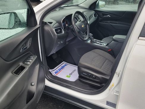Used 2022 Chevrolet Equinox LT FWD image 18
