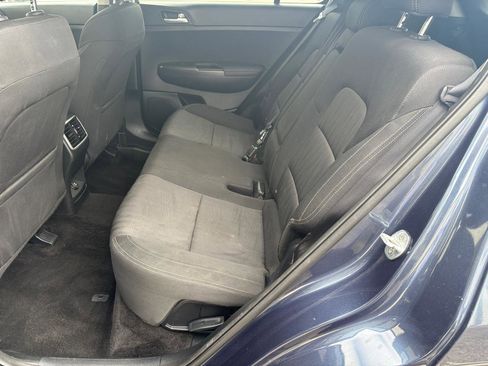 Used 2022 Kia Sportage LX AWD/4WD image 10