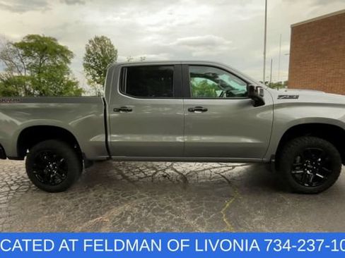 Used 2024 Chevrolet Silverado 1500 LT Trail Boss w/ LT Trail Boss Premium Package AWD/4WD image 9