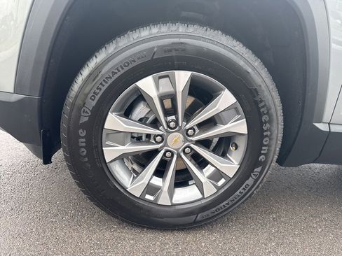Used 2026 Chevrolet Equinox LT FWD image 26