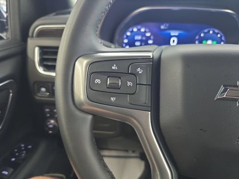 Used 2024 Chevrolet Tahoe Z71 AWD/4WD image 19