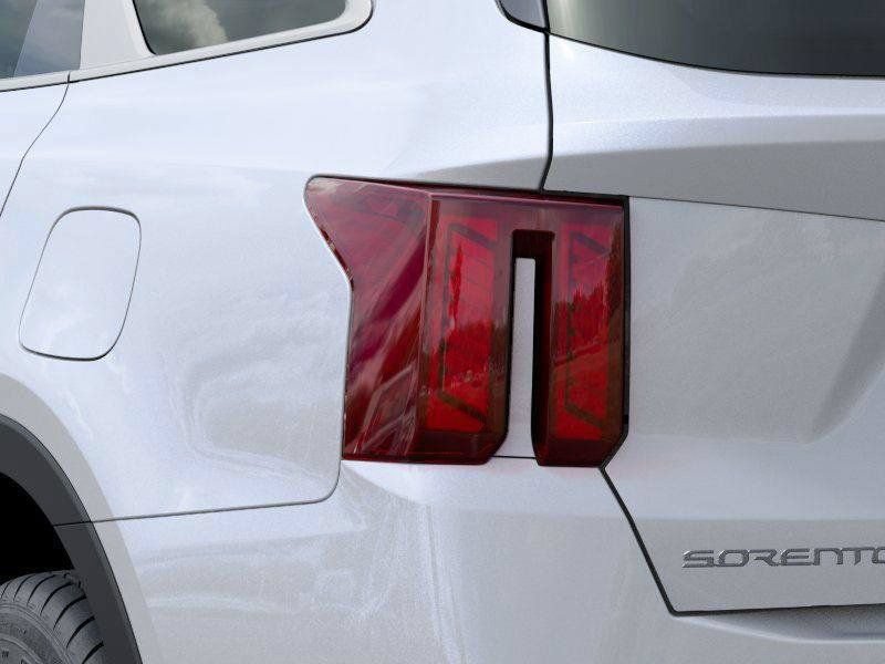 Used 2026 Kia Sorento S AWD/4WD image 11
