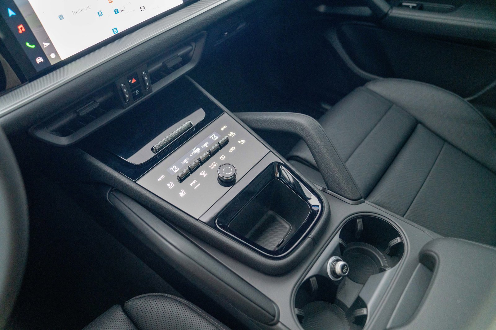 Certified 2026 Porsche Cayenne AWD/4WD image 20