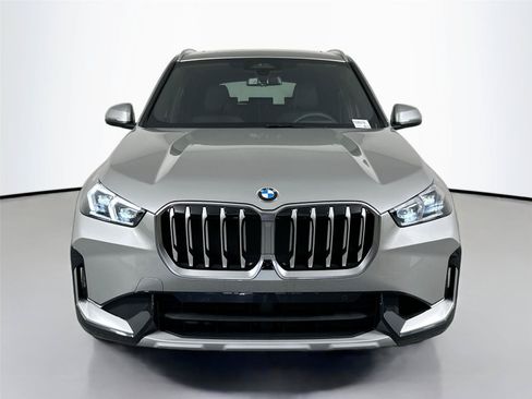 New 2026 BMW X1 xDrive28i w/ Technology Package AWD/4WD image 4