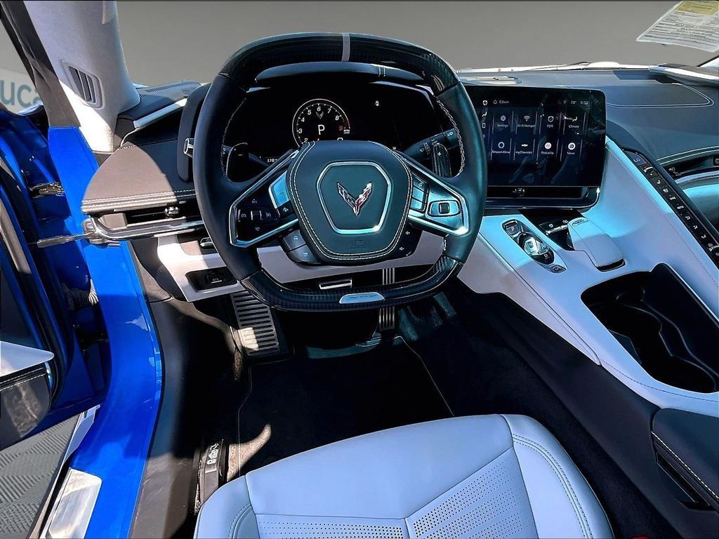 Used 2024 Chevrolet Corvette Z06 w/ Stealth Interior Trim Package RWD image 17