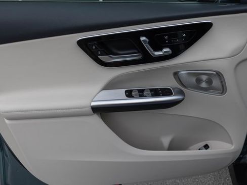 New 2026 Mercedes-Benz GLC 300 4MATIC image 14