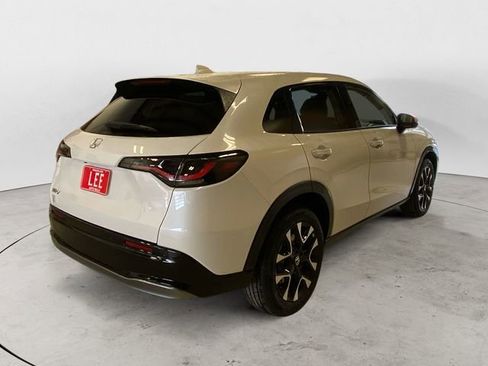 New 2026 Honda HR-V EX-L image 6