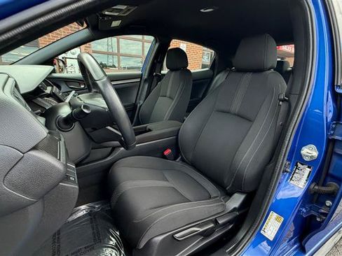 Used 2018 Honda Civic Sport image 30