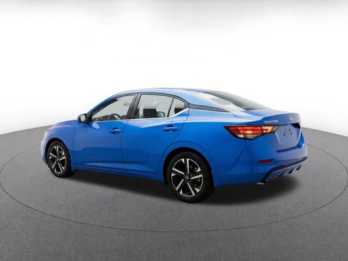 Used 2025 Nissan Sentra SV FWD image 7