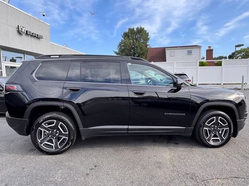 New 2026 Jeep Cherokee Limited AWD/4WD image 9