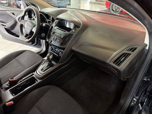 Used 2016 Ford Focus S image 25