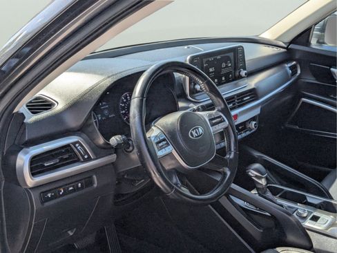 Used 2020 Kia Telluride LX FWD image 30